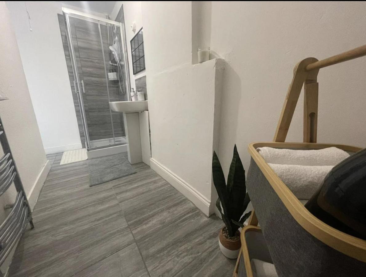 Charming 2 Bed Flat On Tower Bridge Appartement Londen Buitenkant foto