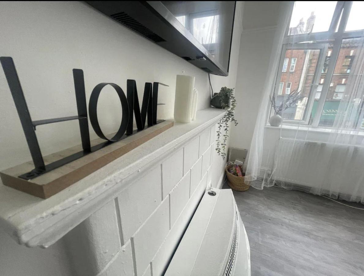 Charming 2 Bed Flat On Tower Bridge Appartement Londen Buitenkant foto