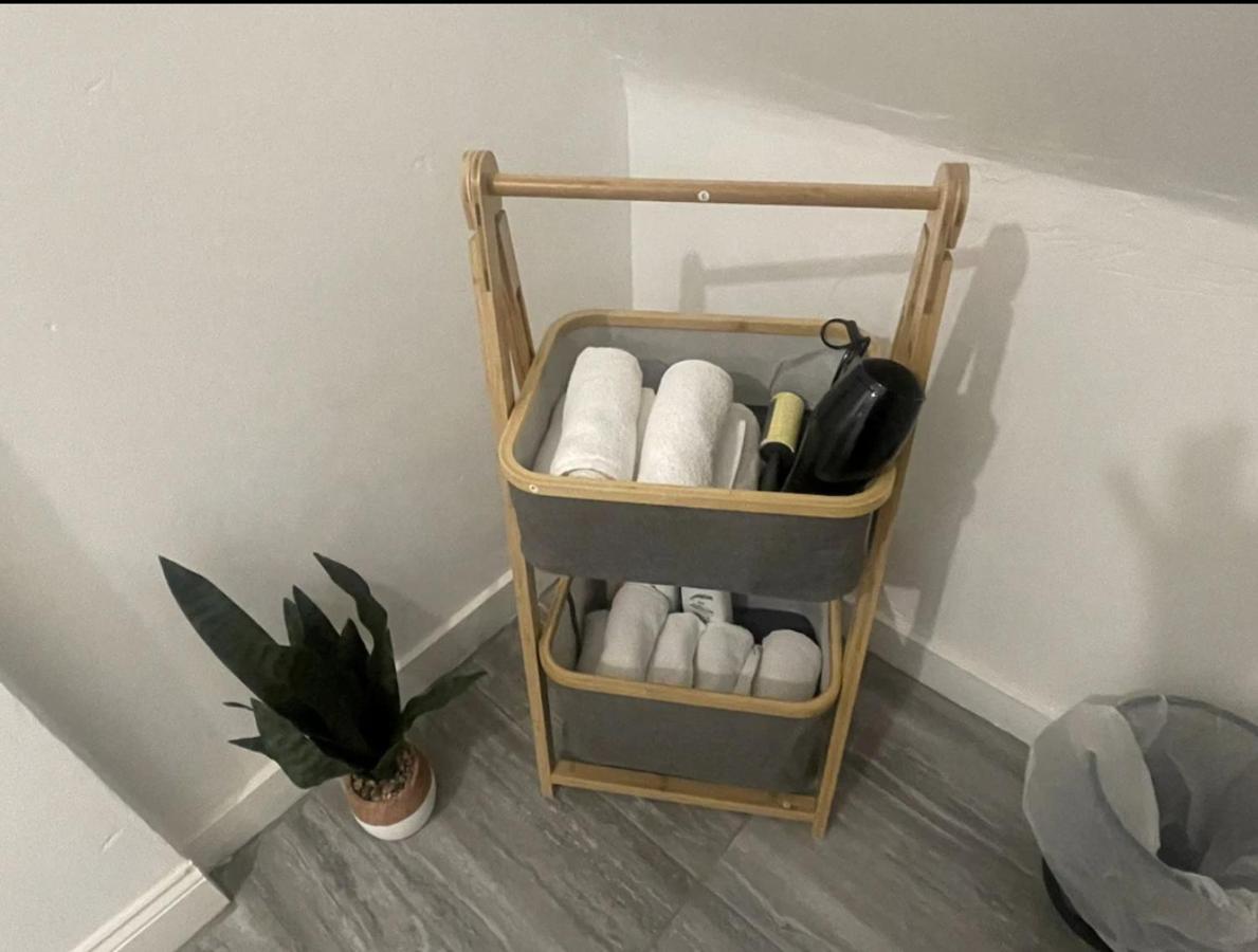 Charming 2 Bed Flat On Tower Bridge Appartement Londen Buitenkant foto
